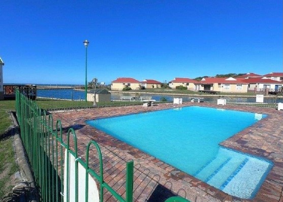 3 Bedroom Property for Sale in Marina Martinique Eastern Cape